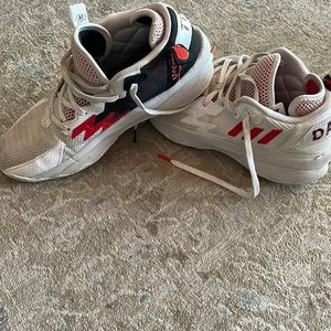 Adidas Dame 8 basketball shoes